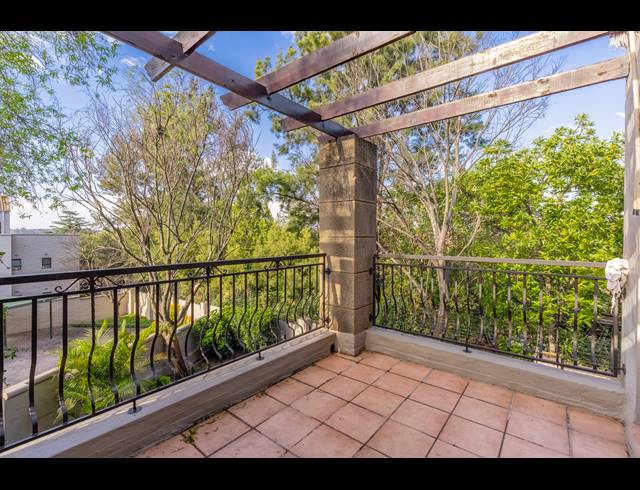 1 BEDROOM APARTMENT FOR SALE IN PAULSHOF
